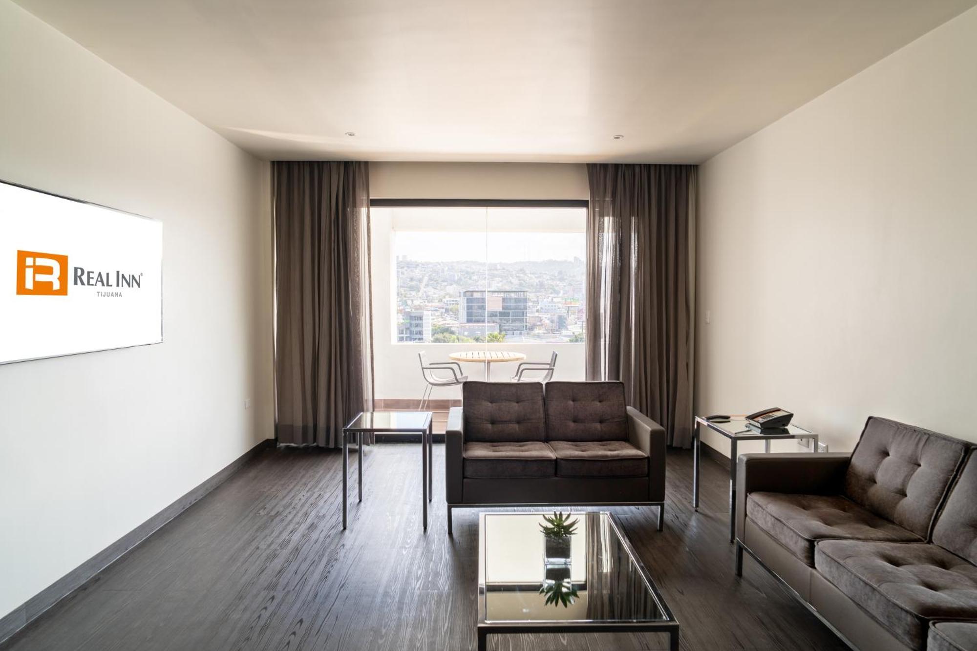 Real By Camino Real Hotel