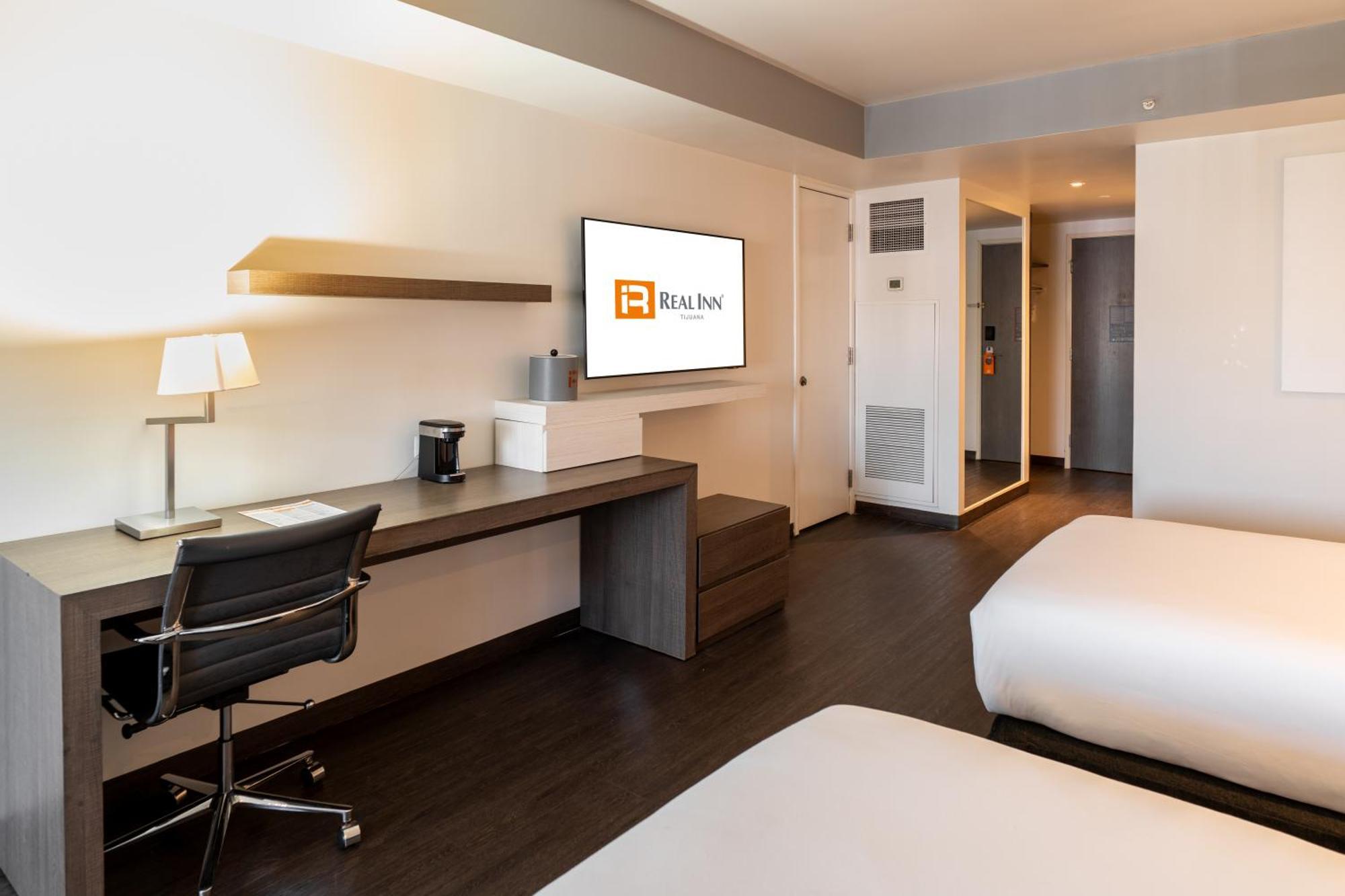 Hotel Real By Camino Real