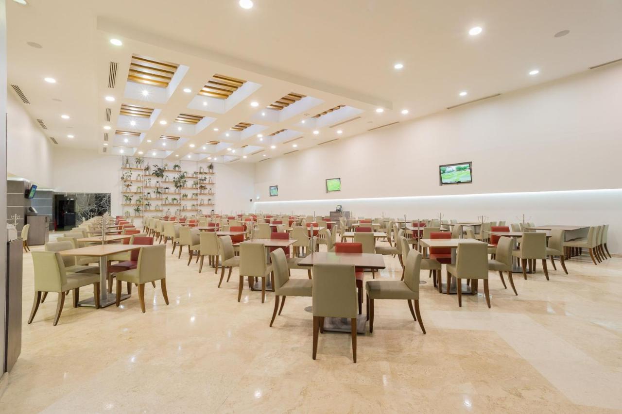 Hotel Real By Camino Real