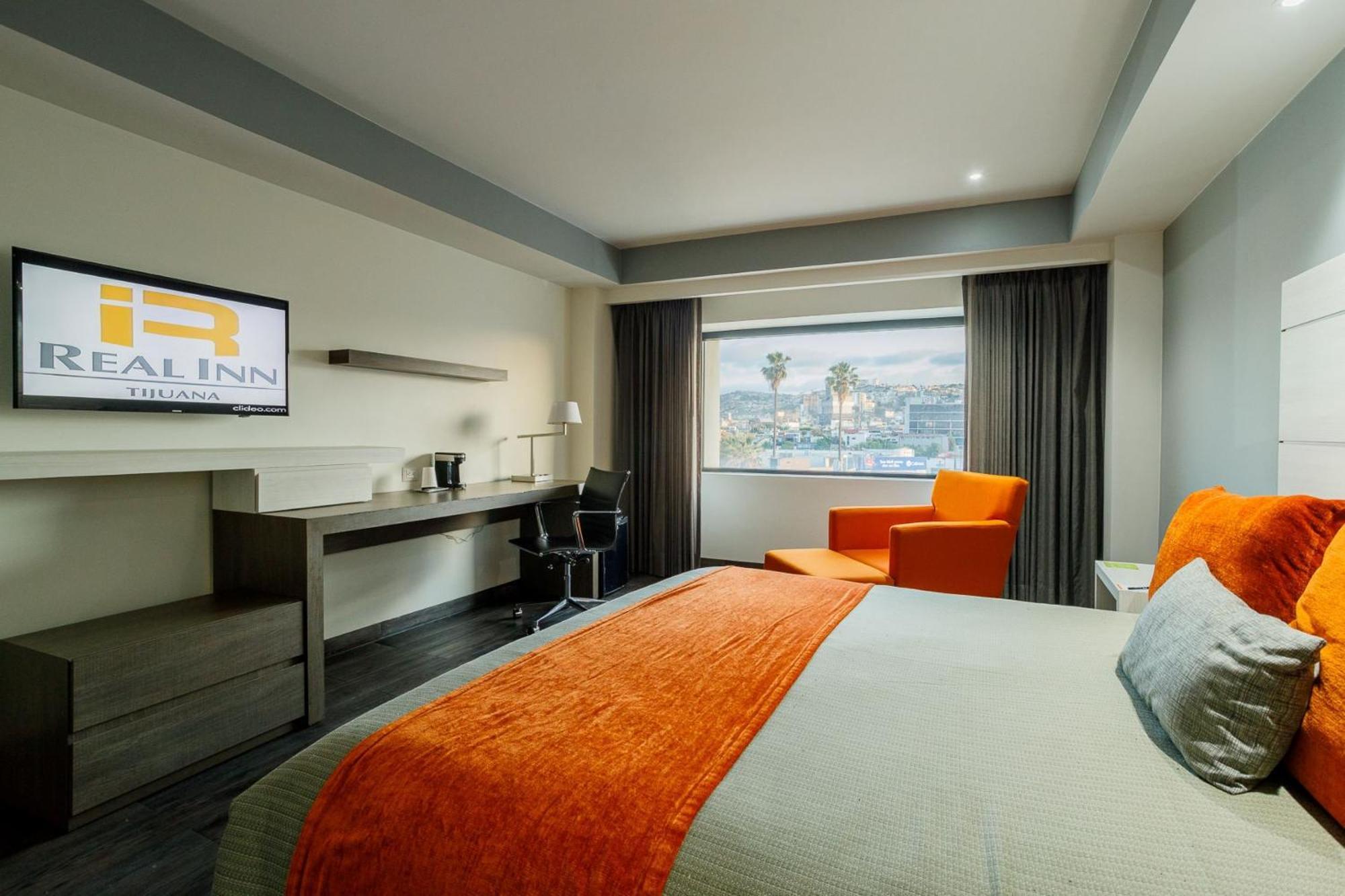 Real By Camino Real Hotel