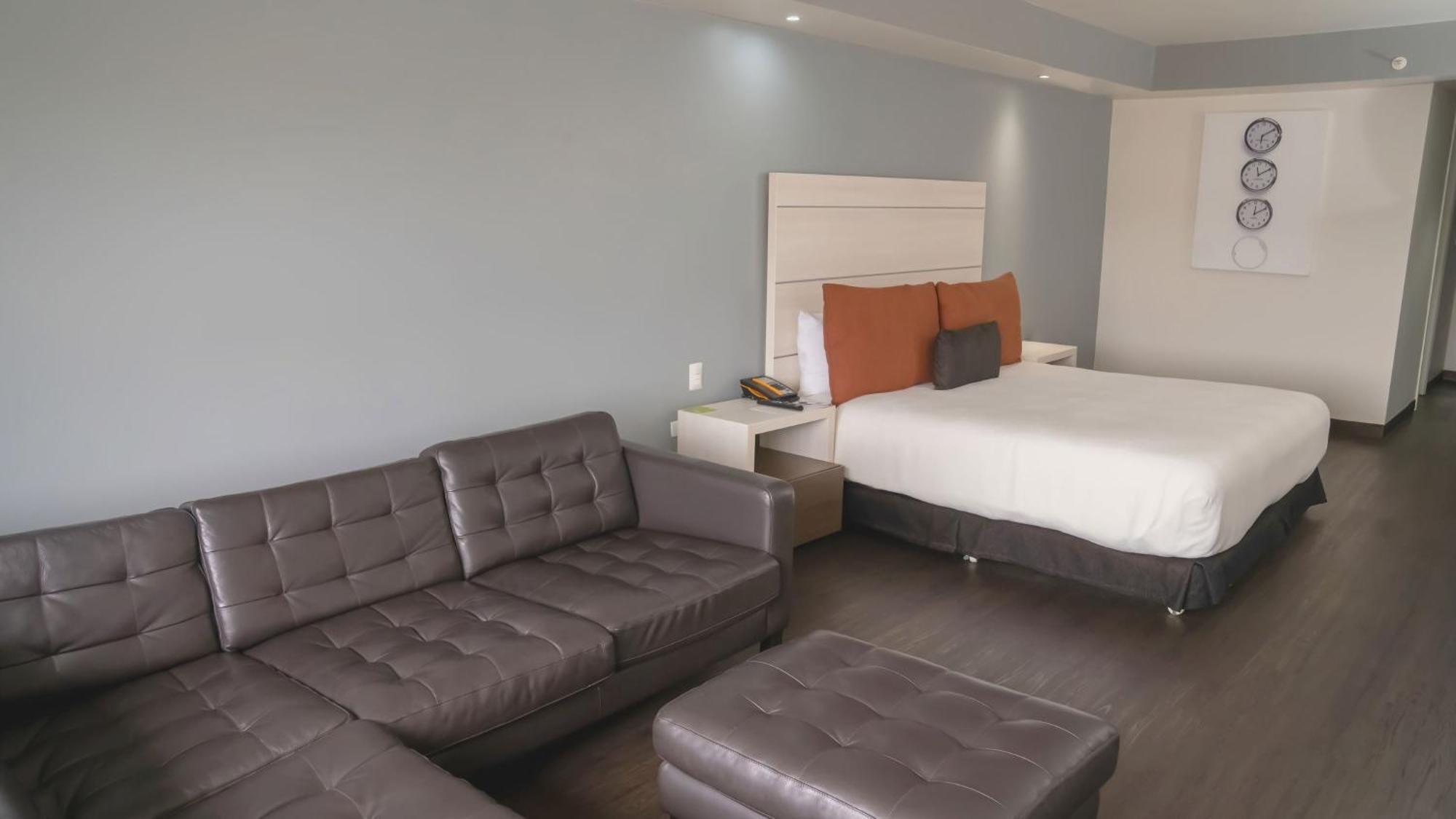 Hotel Real By Camino Real